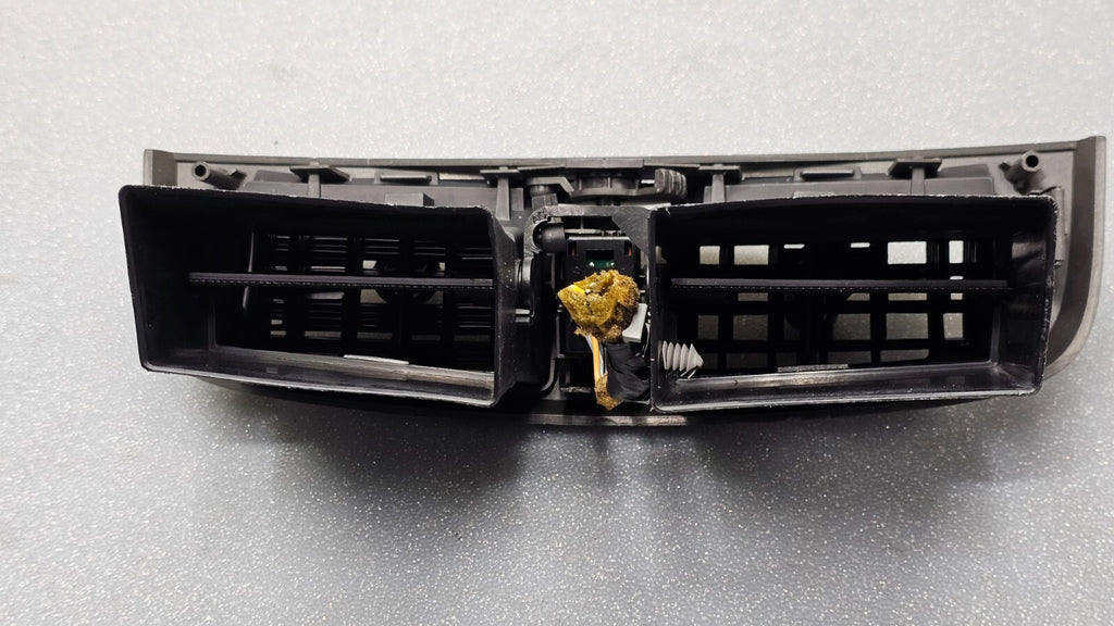 🔥03-07 CADILLAC CTS FRONT Center Dash Dual Air Vent Heater Conditioning Black