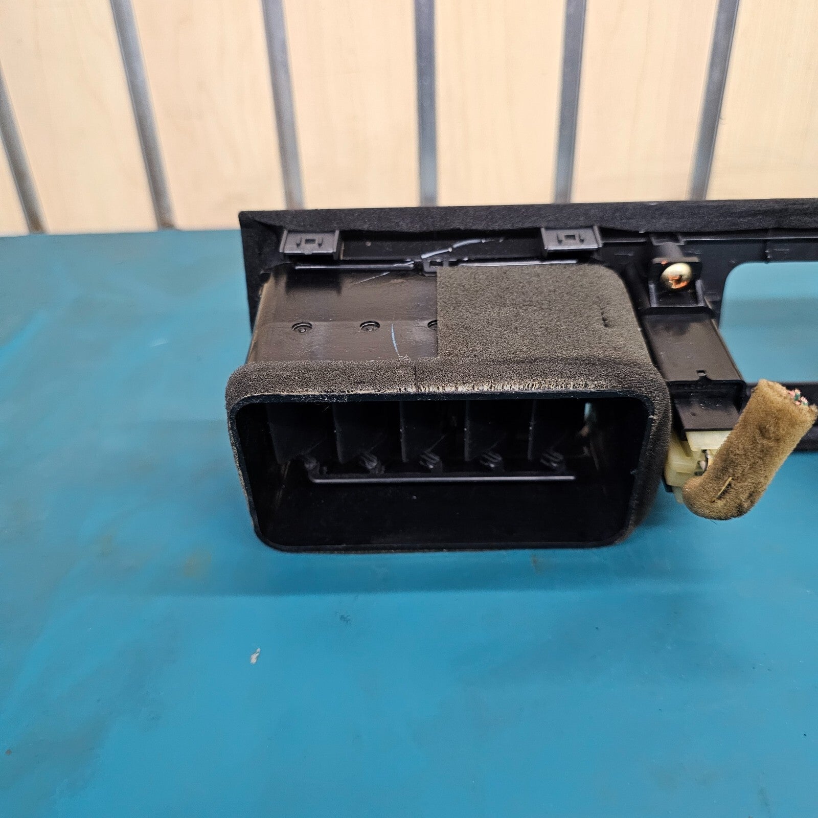 97-01 Honda CR-V Center Dash A/C Heater Air Vents w/Switch DARK GRAY V11