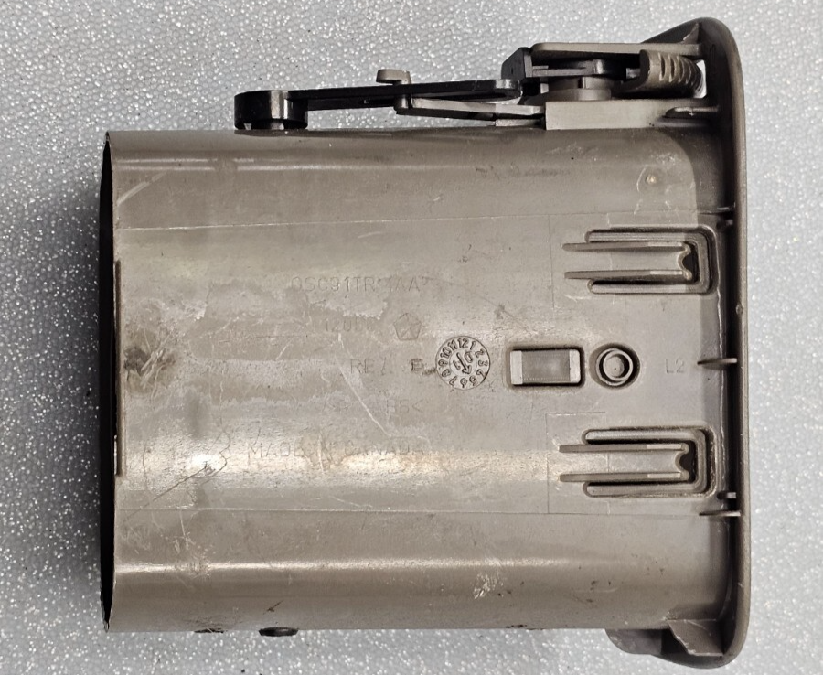 🔥01-07 Grand Caravan Town Country Dash Left Driver AC Air Vent Heater Panel Tan
