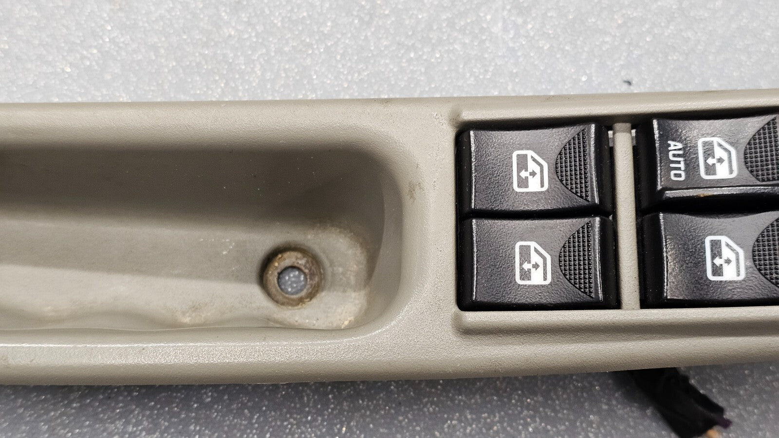 🔥02-07 Rendezvous Impala Left Driver Master Power Window Door Switch Lock Tan