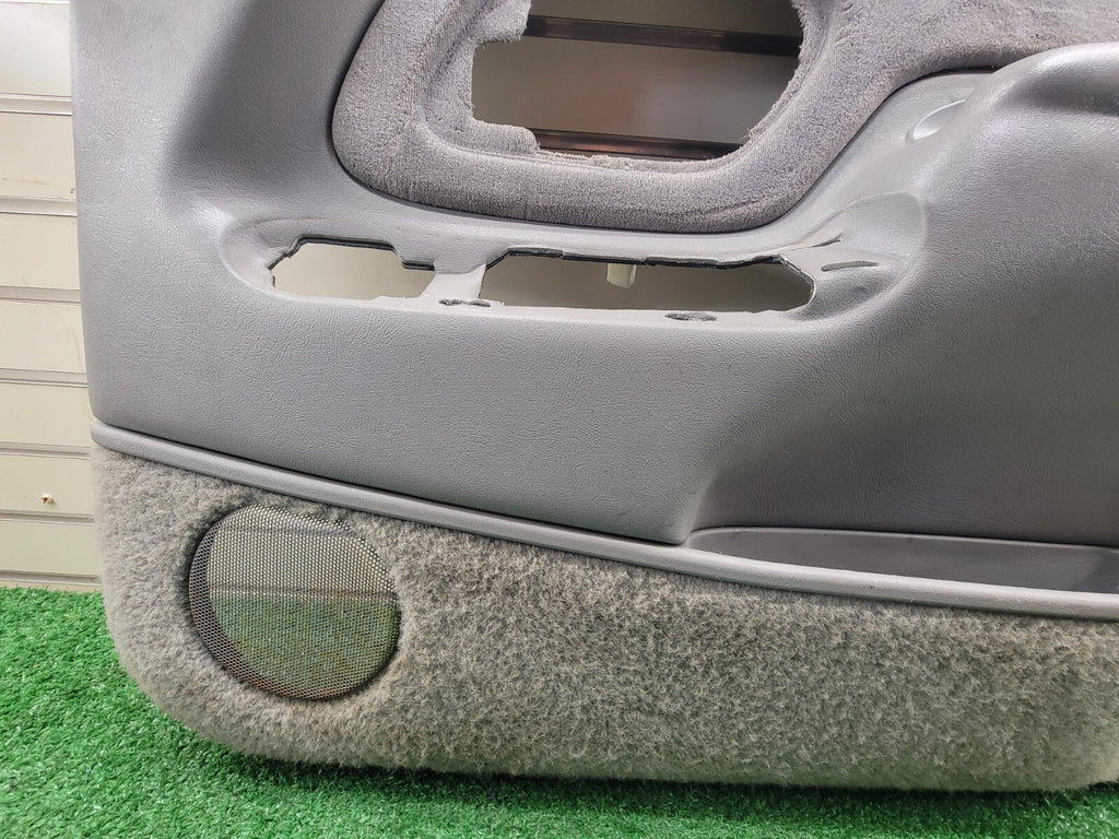 🔥95-99 Chevy GMC Silverado C/K DOOR PANEL Front Passenger Right Gray OEM D2