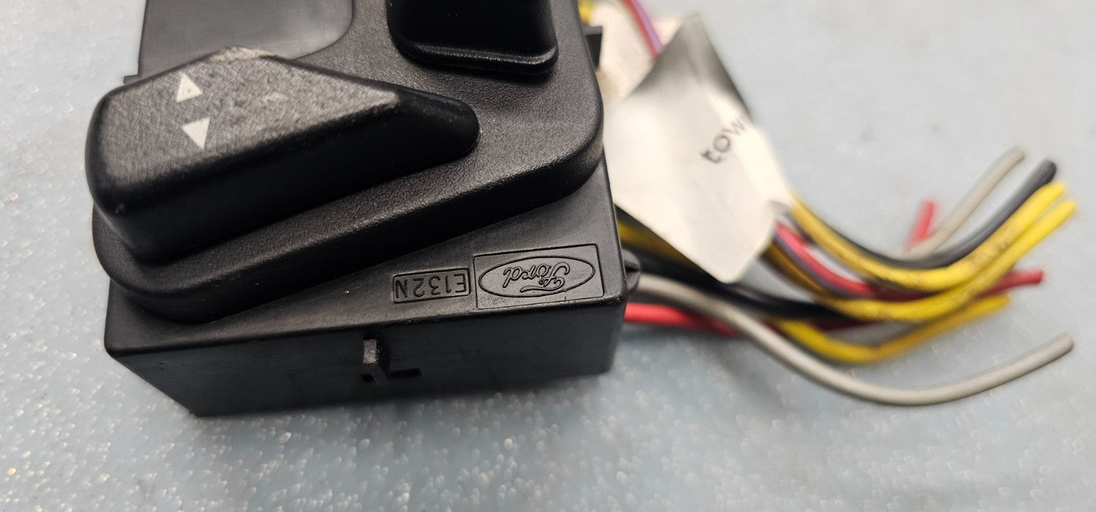 01-11 Town Car & Grand Marquis Memory driver power seat Control switch Assembly