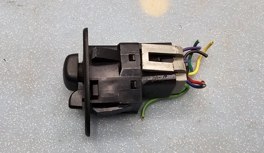 🔥99-04 FORD MUSTANG LEFT DRIVER MASTER POWER MIRROR CONTROL SWITCH BLACK