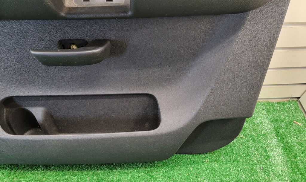 🔥07-09 Chevrolet Silverado GMC Sierra Door Panel Passenger Right side black D19