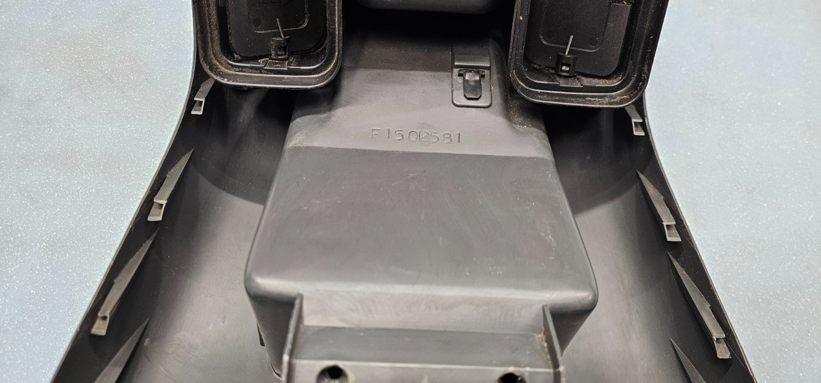 🔥99-02 Sierra Silverado 1500 2500 Front Floor Center Console Assembly Gray OEM