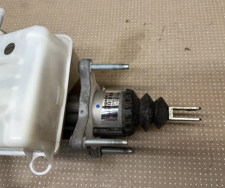🔥05-08 Ford Escape Mariner HYBRID Brake Master Cylinder Booster Reservoir OEM