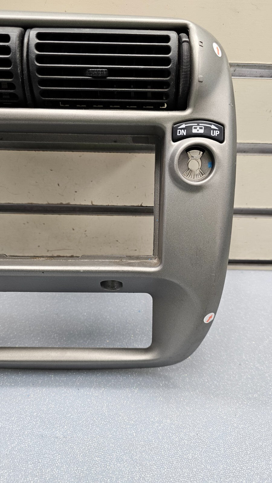 95-10 Ford Ranger EXPLORER Center Dash Radio Trim Surround Bezel Trim SILVER B2