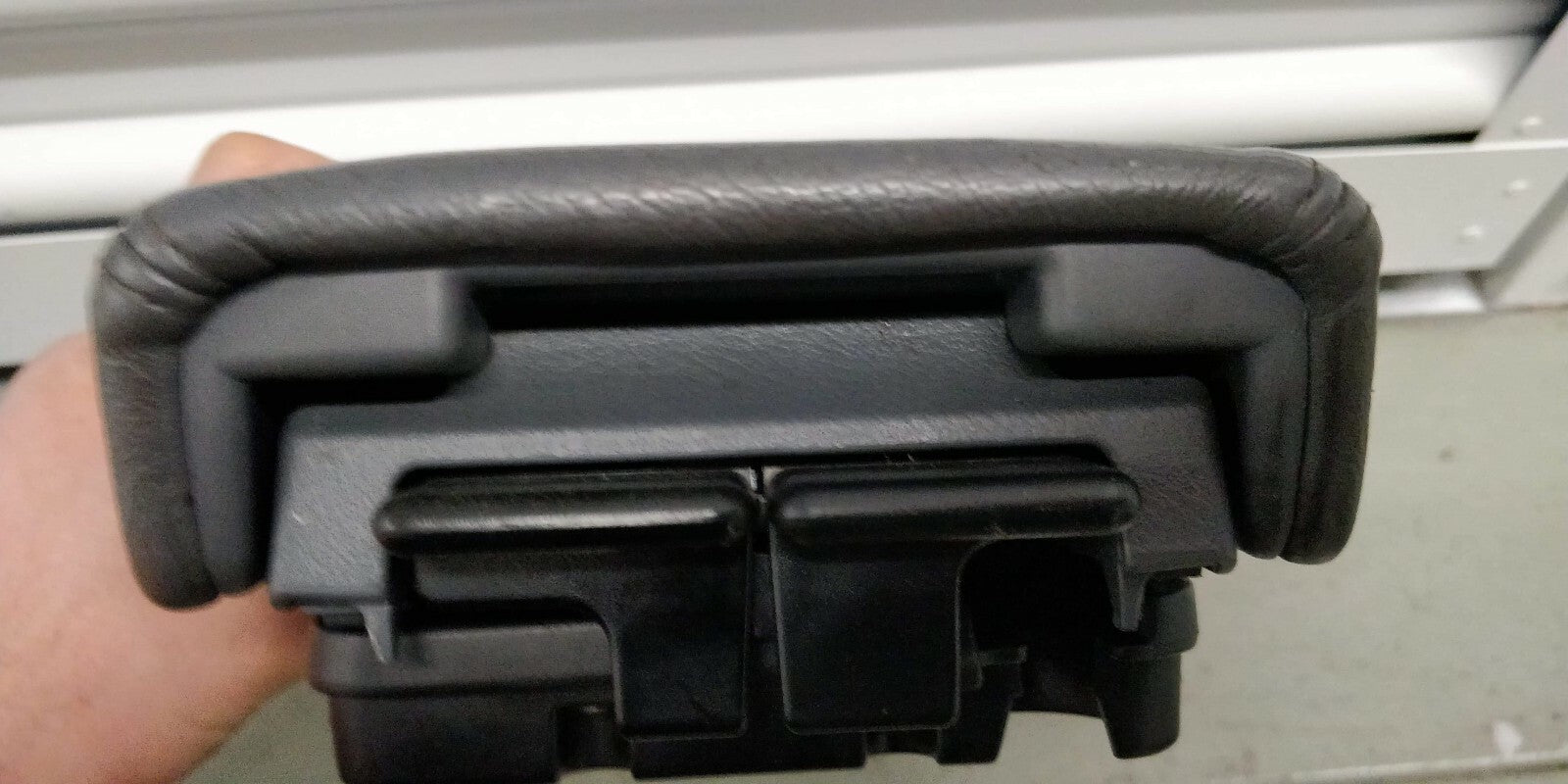 03-07 Honda ACCORD Acura TSX Center Console Armrest Storage Lid LEATHER GRAY L22