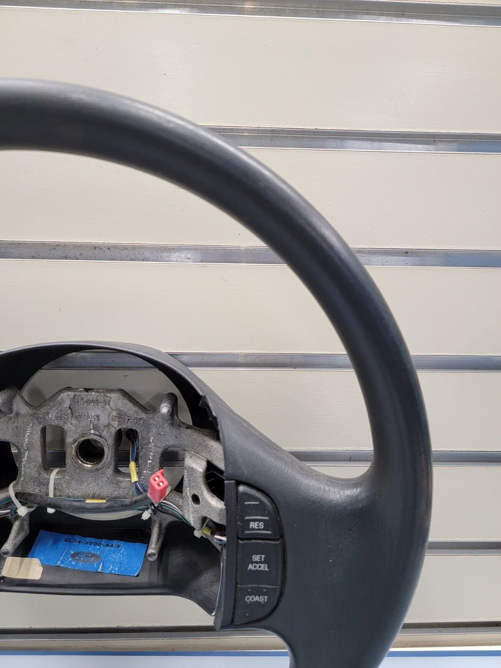 🔥1997-2003 Ford F-150 Leather Steering Wheel Cruise Dash Black
