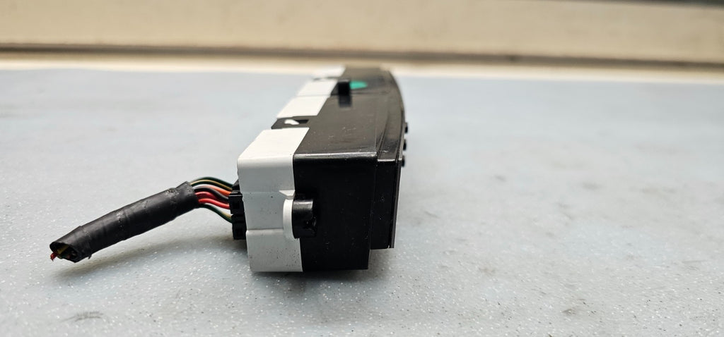 🔥03-09 KIA SORENTO Digital Clock Display Screen Black OEM