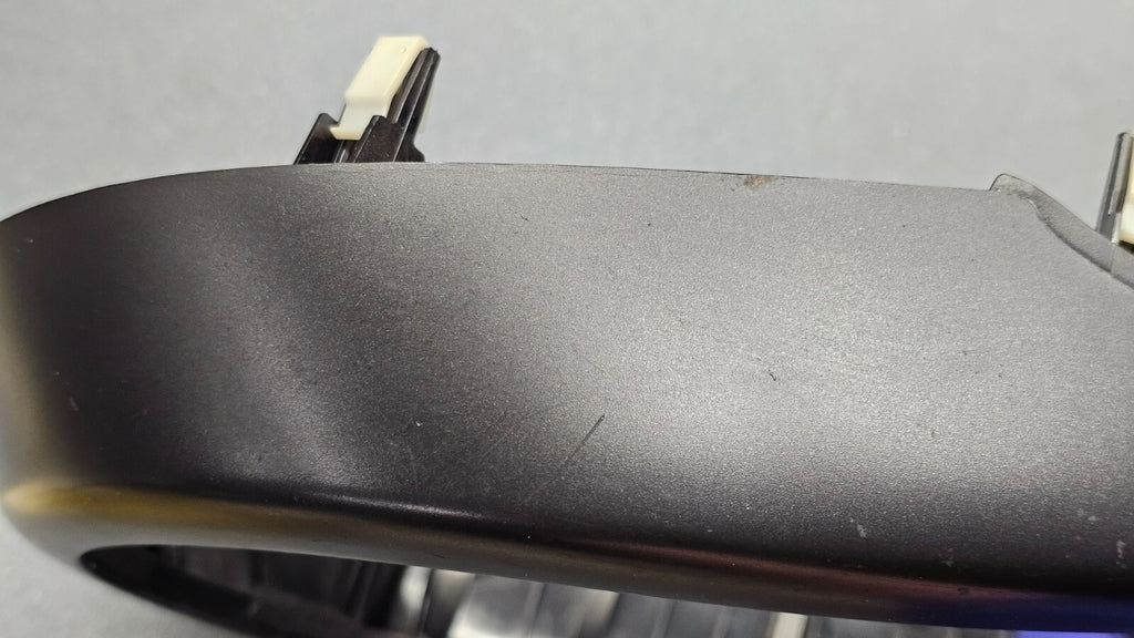 10-11 KIA SOUL PLUS CENTER DASH FM RADIO STEREO DISPLAY TRIM PANEL BEZEL GRAY