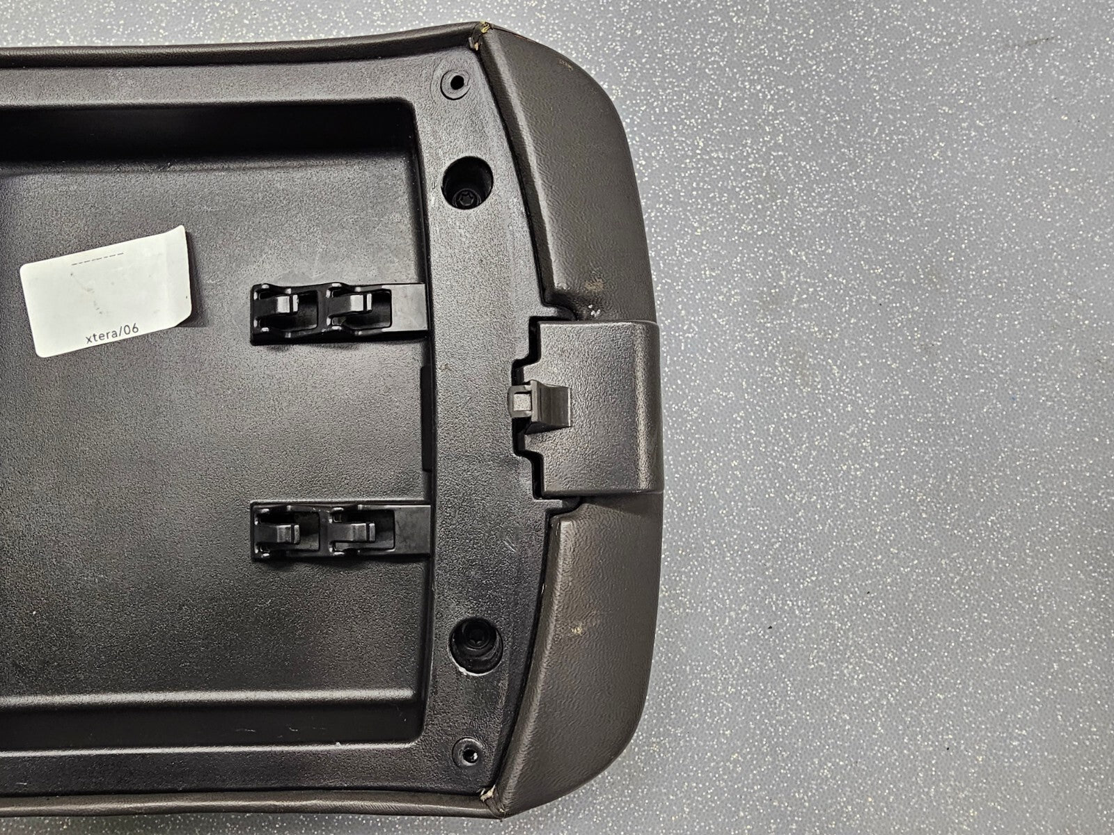 🔥06-15 Frontier Xterra Center Console Door Lid Armrest Top Pad Storage Black
