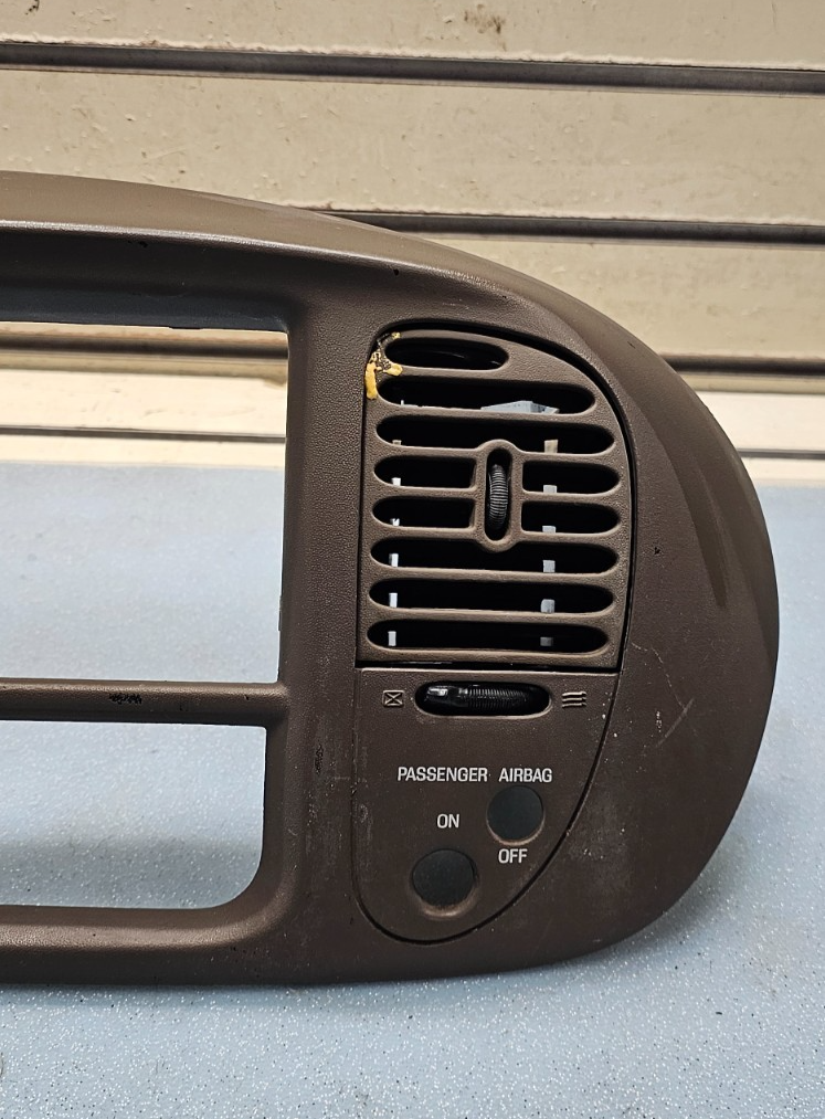 🔥97-03 Ford F150 Center Dash FM Radio Climate Trim Stereo BEZEL Panel DK TAN B1