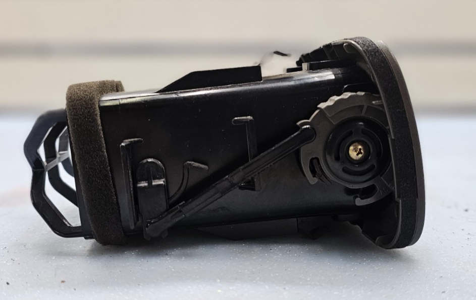 🔥01-04 Nissan Pathfinder QX4 Right Passenger Dash Air Vent Heater Tan OEM