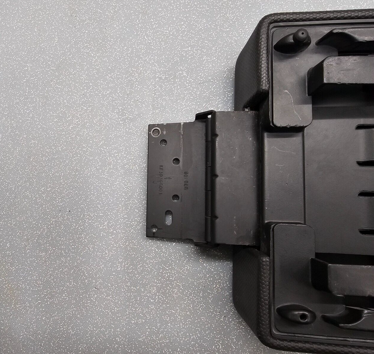 🔥08-12 Escape Front Center Console Lid Top Cover Storage ARMREST ASSEMBLY Black