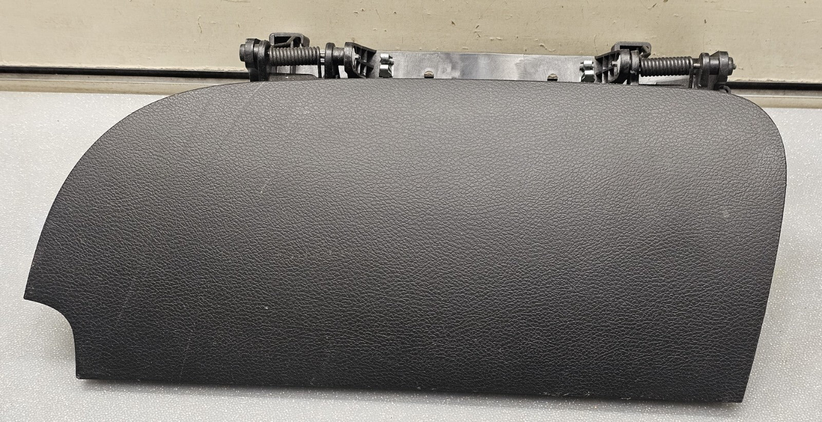 🔥11-16 Chrysler Town & Country Dodge Grand Caravan Upper Glove Box OEM BLACK