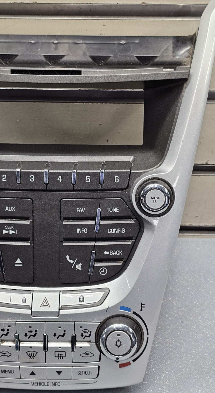 🔥10-11 Chevy Equinox /GMC Terrain Radio Face Climate Control Panel Bezel SILVER