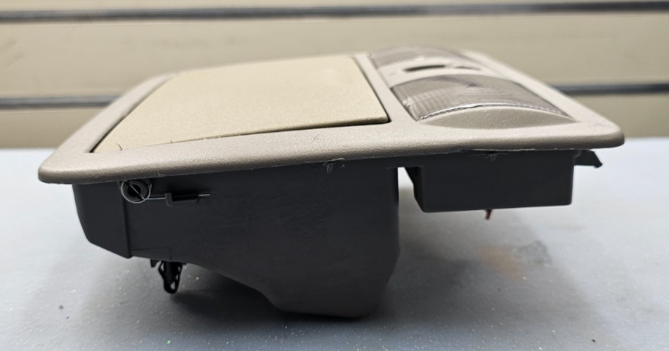 🔥05-13 NISSAN FRONTIER XTERRA PATHFINDER OVERHEAD CONSOLE DOME Light LAMP TAN 