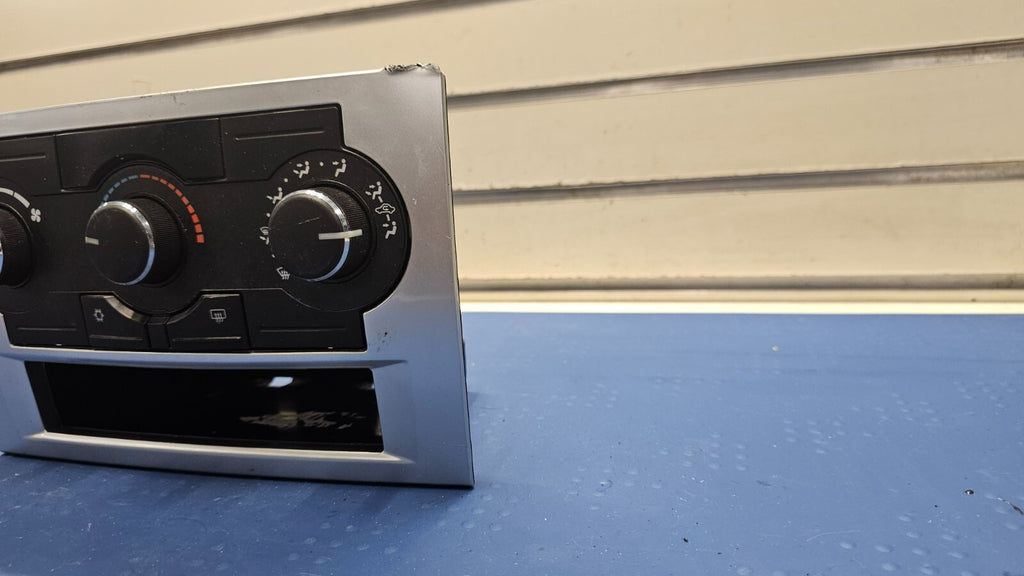 🔥09-10 Chrysler 300 Dodge Charger Dash Heater Climate Temperature Control OEM