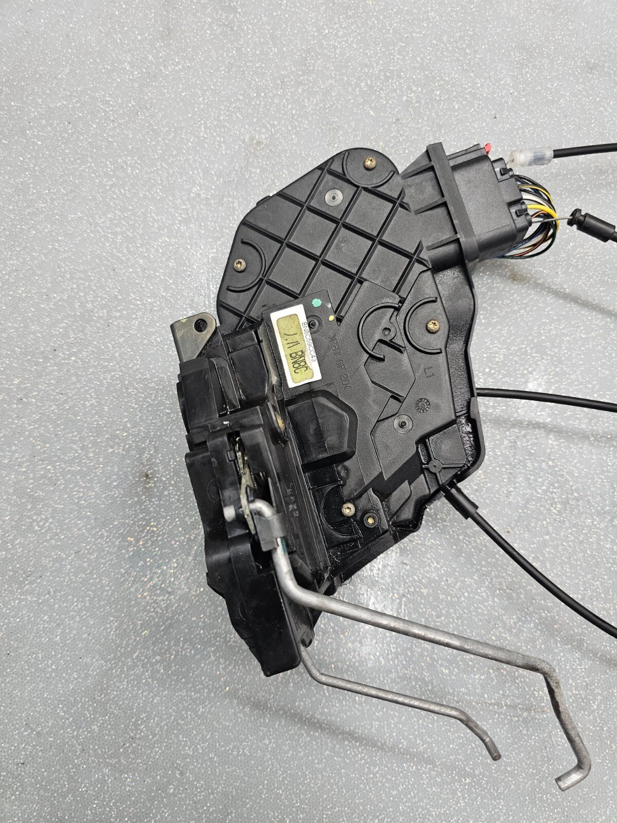 🔥2004 -2006 Mazda 3 Door Power Lock Latch Actuator w/ cables Front Left Driver