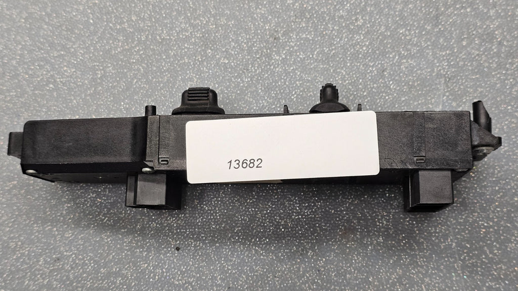 🔥97-01 Jeep Cherokee Front Right Passenger Power Window Door Switch Assembly