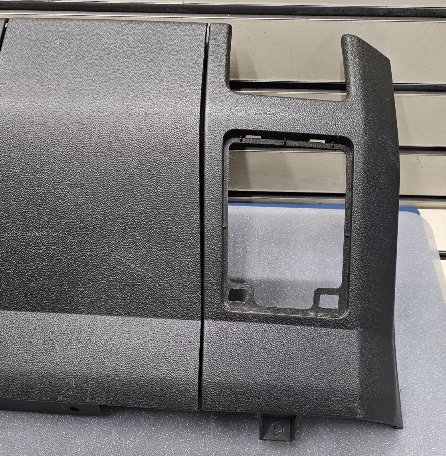 04-07 TITAN ARMADA Dash GLOVE BOX Storage Compartment Instrument Assembly Black