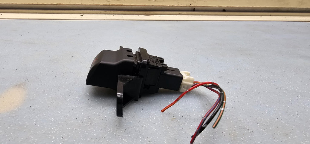 🔥07-13 Nissan Altima Hazard Emergency Warning Light Button Switch OEM
