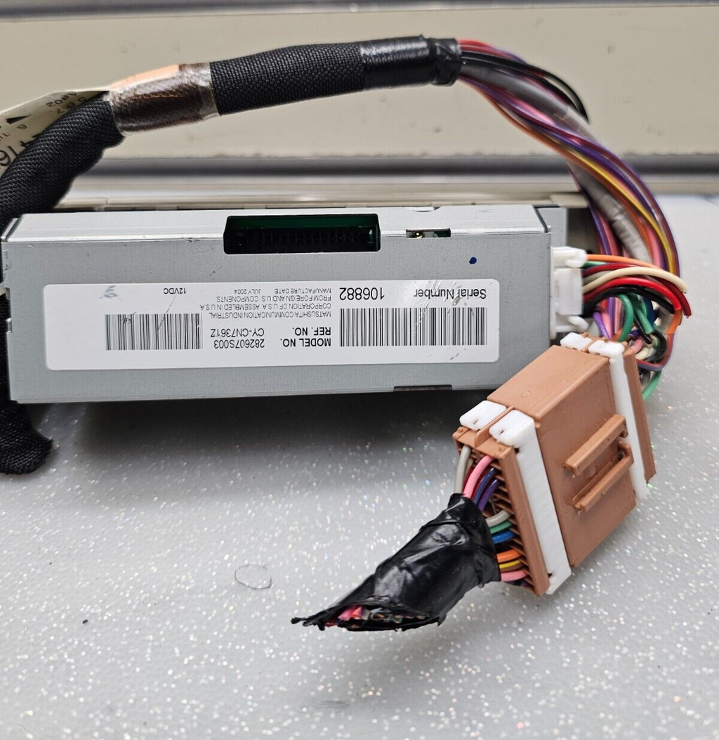 🔥2004 - 2007 INFINITI QX56 Rear Audio Radio Control Panel
