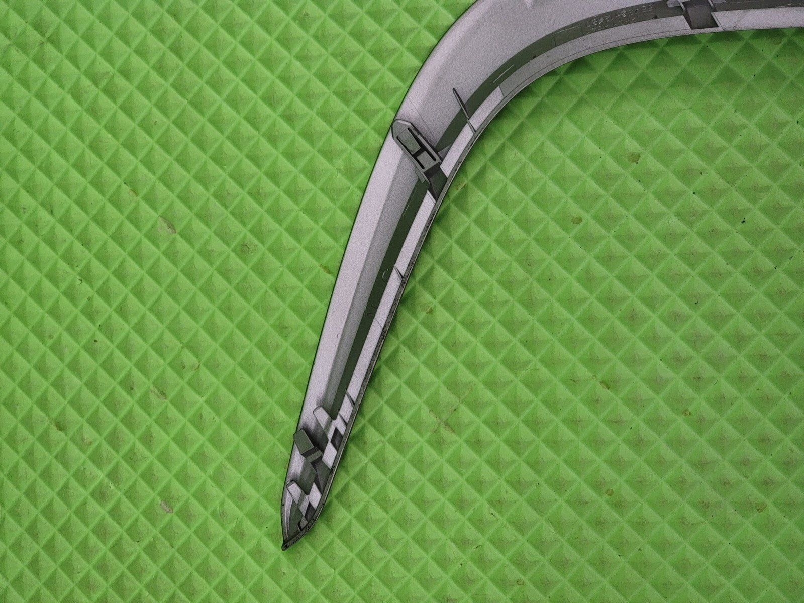 🔥2009-2013 Toyota Corolla Shifter Bezel Trim Molding LEFT side OEM silver