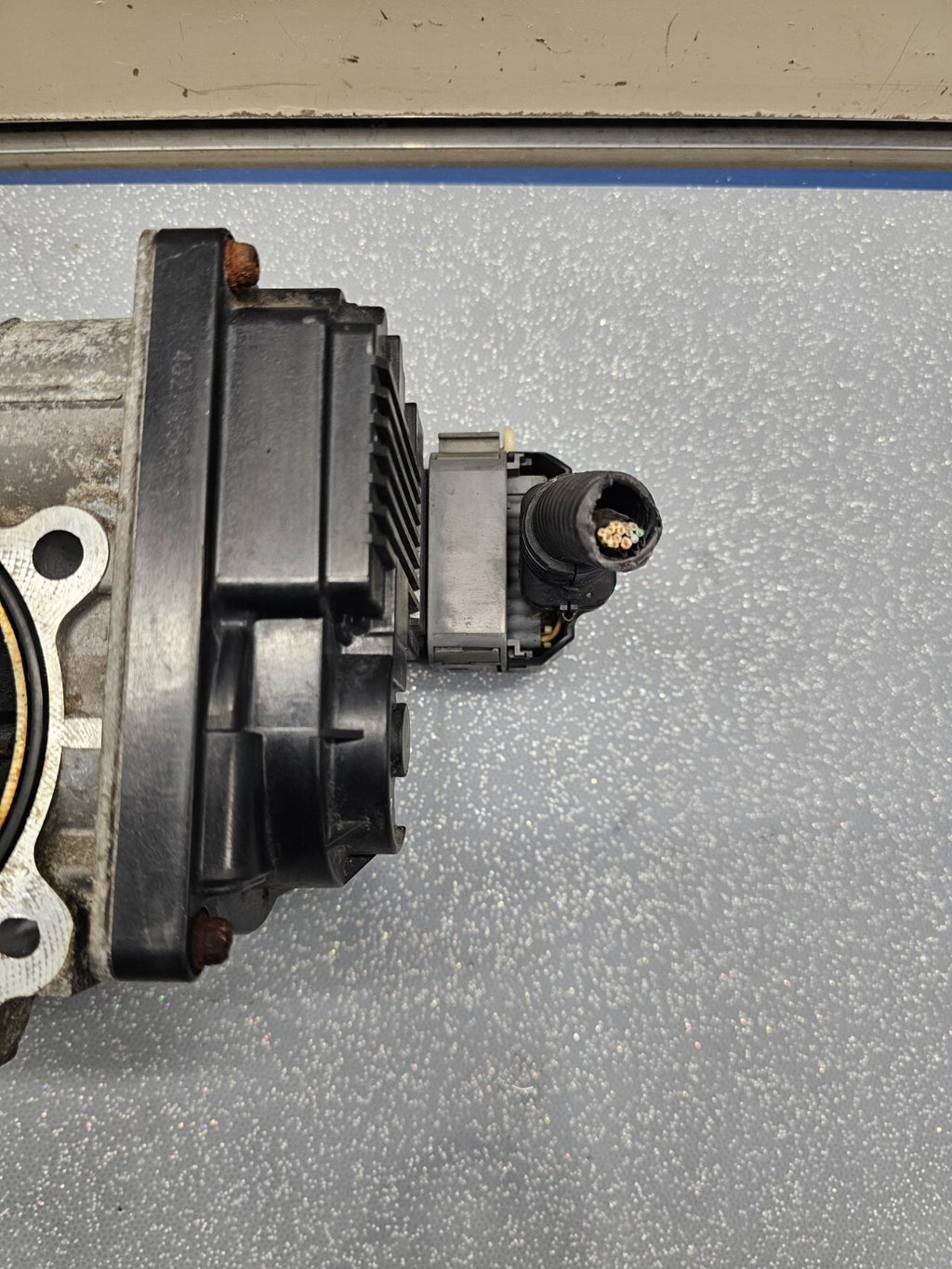 05-08 Pontiac Grand Prix 05-09 Buick LaCrosse Throttle Body Valve Fuel Injection