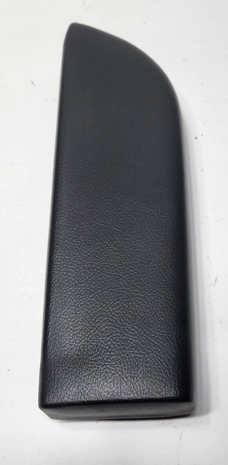 03-11Lincoln Town Car Front Passenger Door Panel Armrest Storage Lid Grab Handle