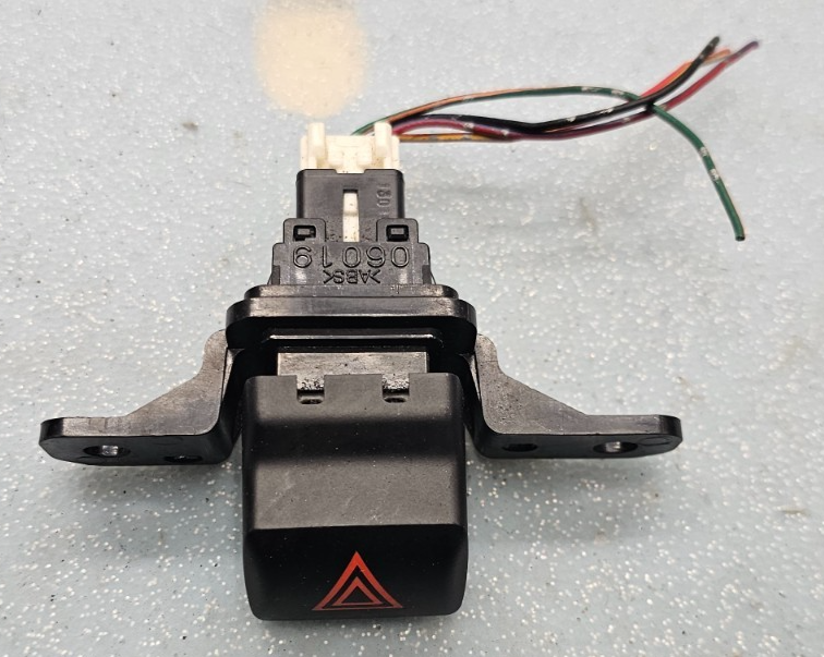 🔥07-13 Nissan Altima Hazard Emergency Warning Light Button Switch OEM