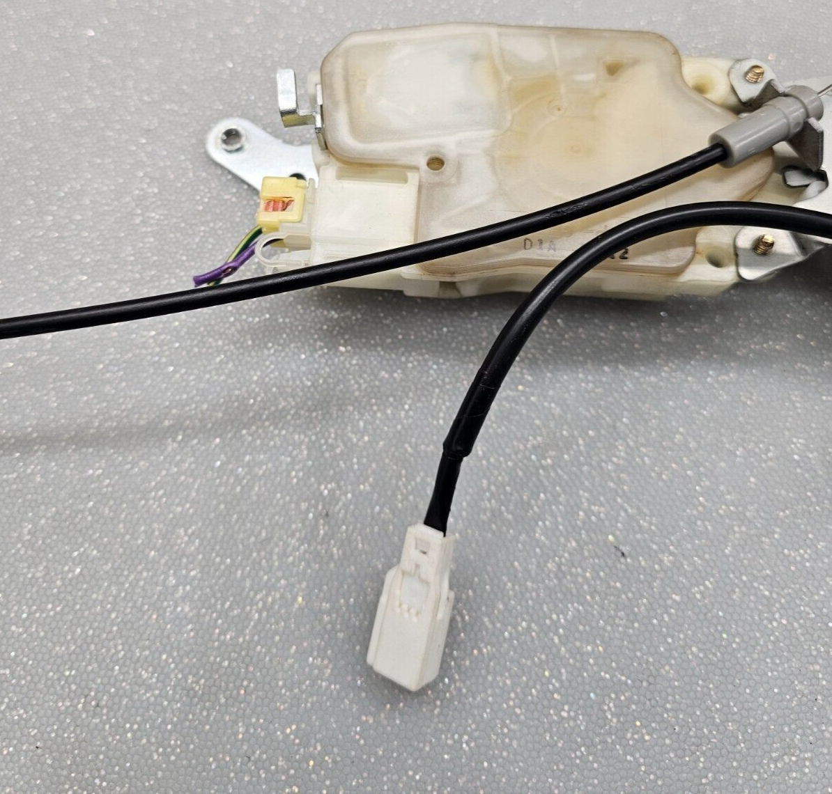 🔥2003-2004 Nissan Murano Trunk Tail Lift gate Lock Latch Actuator  OEM