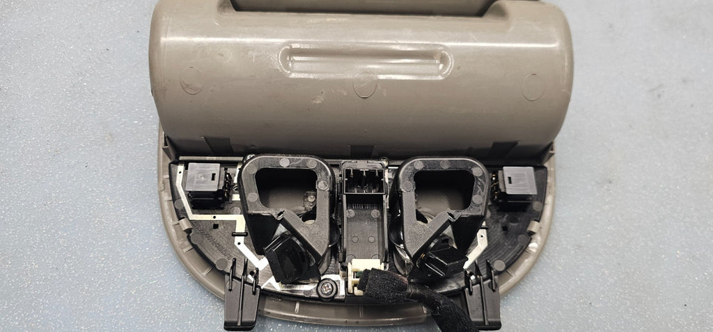 🔥07-12 HYUNDAI SANTA FE FRONT OVERHEAD CONSOLE DOME MAP LIGHT LAMP SUNROOF GRAY