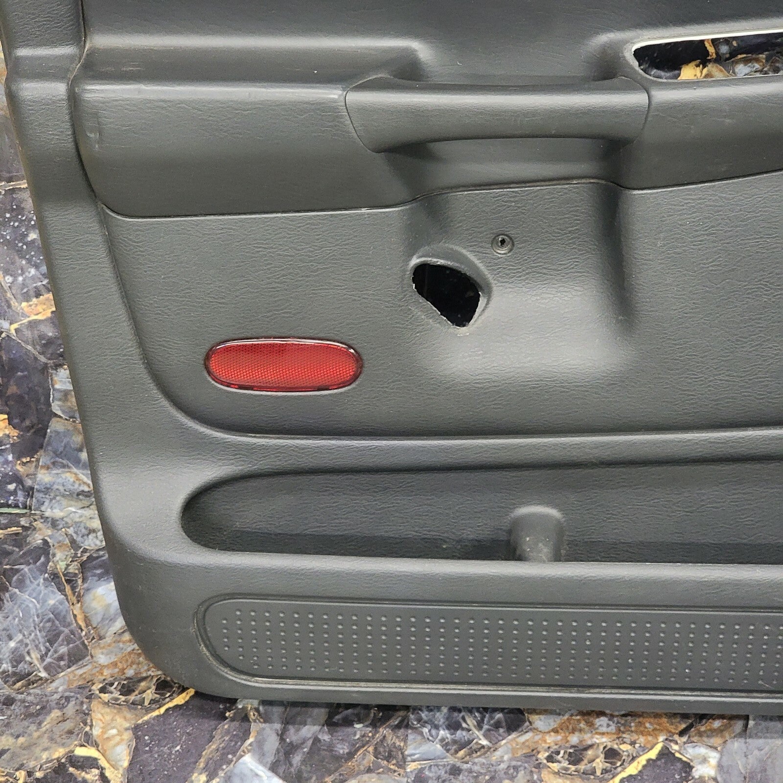 🔥02-05 Dodge RAM Interior Door Panel Front LEFT Driver Side BLACK auto D11