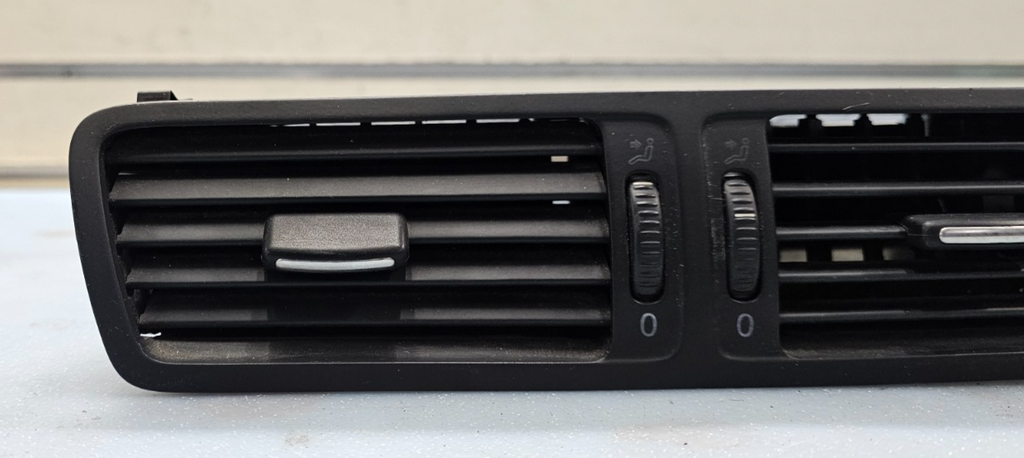 🔥06-10 VW Passat Dash Center AC Air Vent Heater Conditioning Trim Panel Black