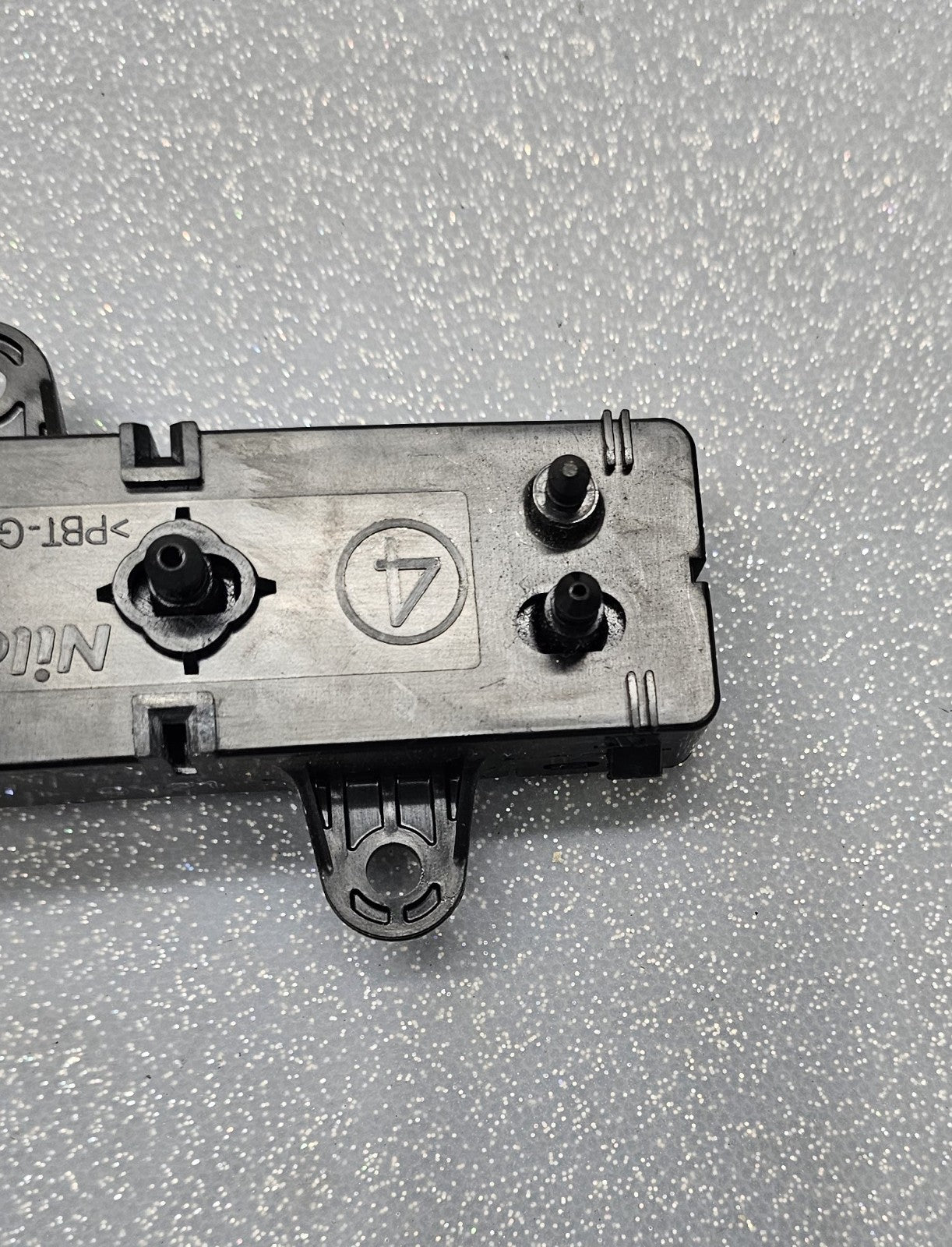 🔥09-14 Nissan Maxima Front Right Passenger Power Seat Adjuster Switch Assembly