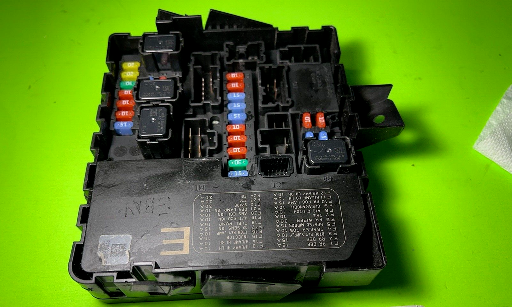 🔥08-13 NISSAN TITAN ARMADA QX56 IPDM BCM BODY CONTROL MODULE FUSE BOX ASSEMBLY