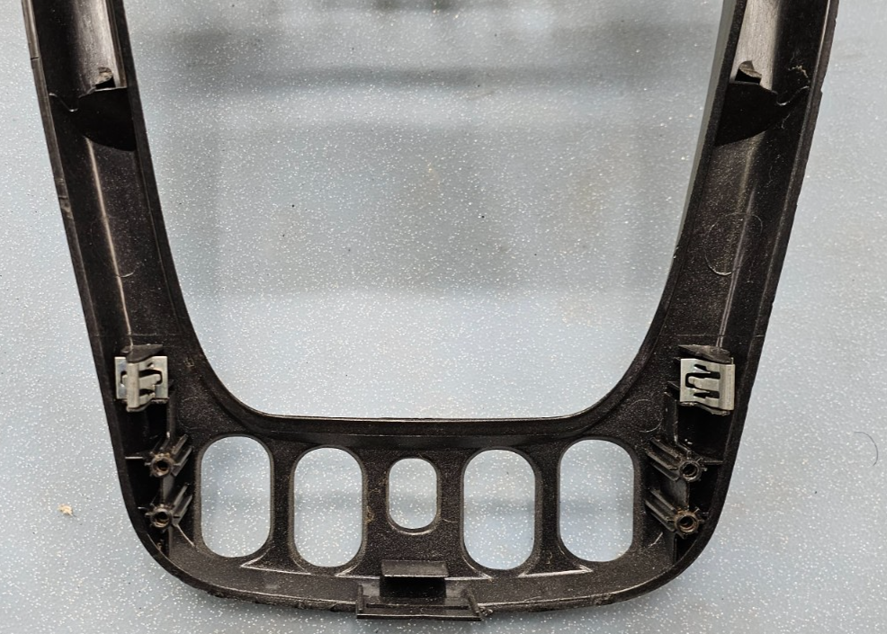 🔥05-06 Chevy Equinox Center Dash Radio Climate Control Bezel Trim Panel Silver
