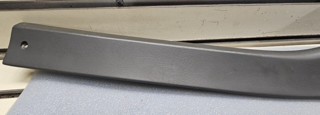 92-96 Ford F150 F250 BRONCO A Pillar Passenger RIGHT Roof Trim Molding GRAY p1