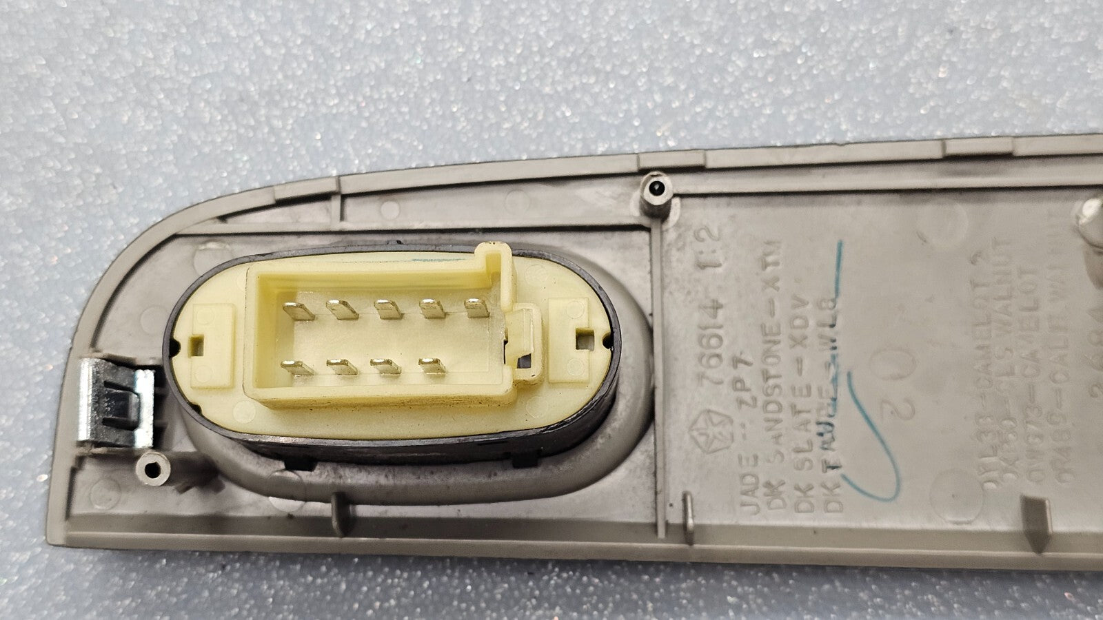 🔥01-06 Sebring Stratus Mirror Power Window Trim Control Switch Assembly Silver