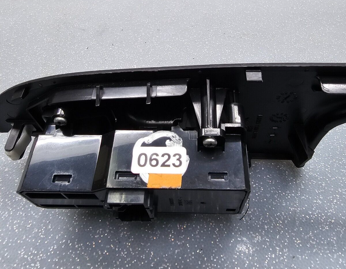 🔥03-07 Accord Coupe Right Passenger Window Power Switch Bezel Assembly Black