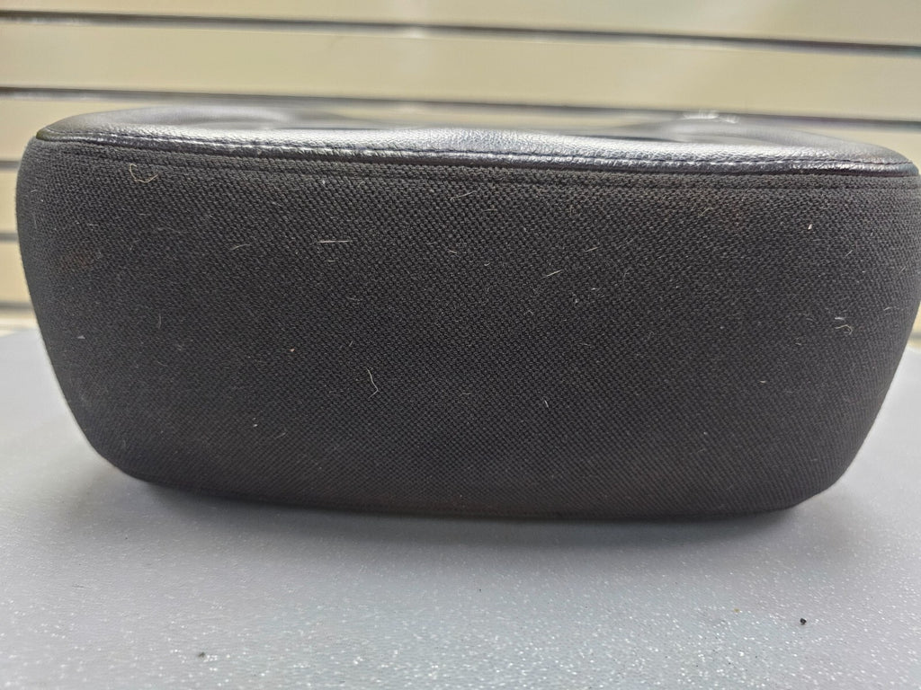 07-13 SILVERADO SIERRA Center Console JUMP SEAT ARM REST Leather/Cloth Black JS5
