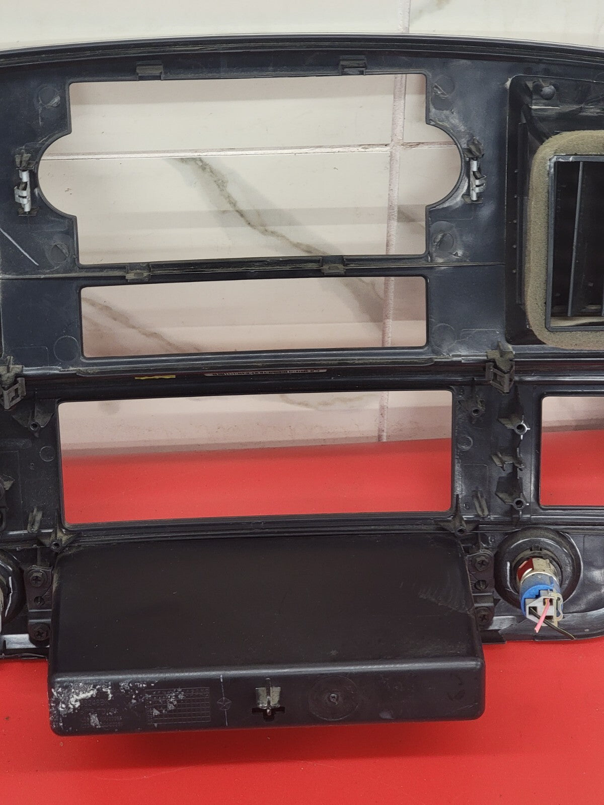 🔥06-08 Dodge RAM Dash RADIO Bezel Climate Trim Panel 🔴Storage SILVER B11