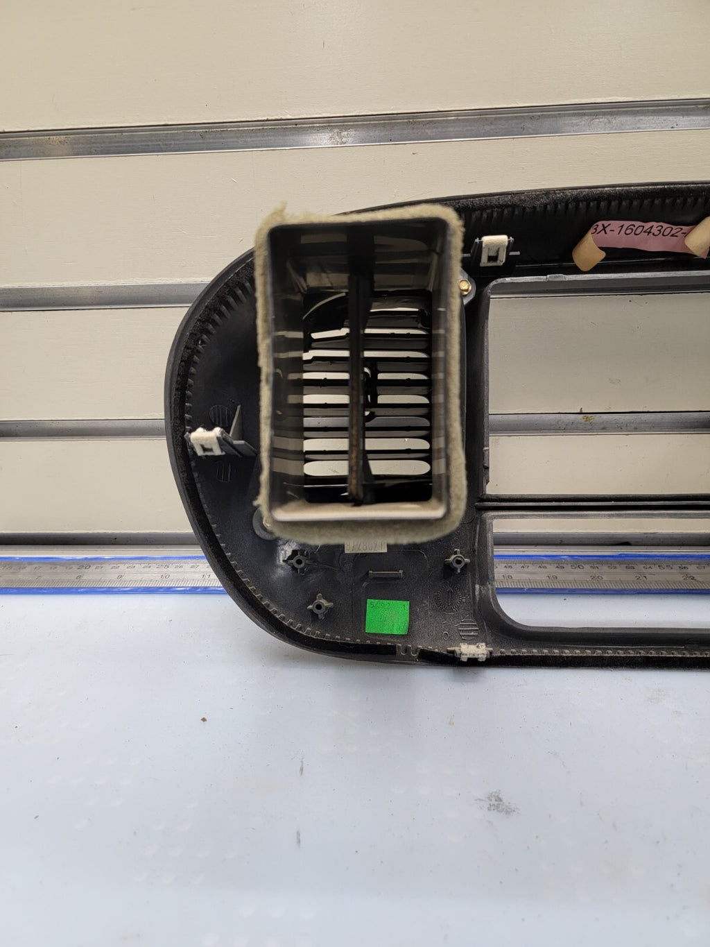 🔥97-03 Ford F150 Center Dash Radio Climate Trim BEZEL Panel AIRBG Line GRAY