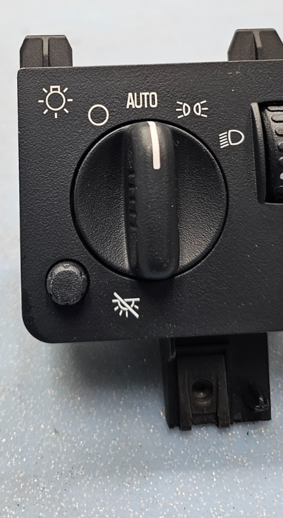 🔥04-12 Colorado Canyon Front Headlight Toggle Switch Control Assembly BLACK
