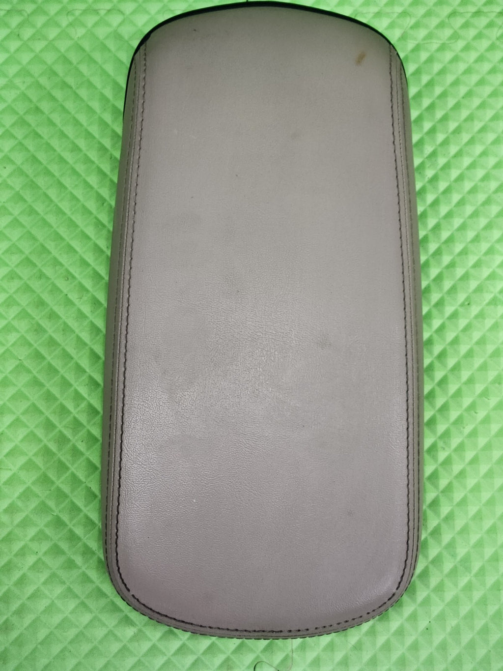 🔥2011-2014 CHRYSLER 200 DODGE AVENGER CENTER CONSOLE LID ARM REST TAN
