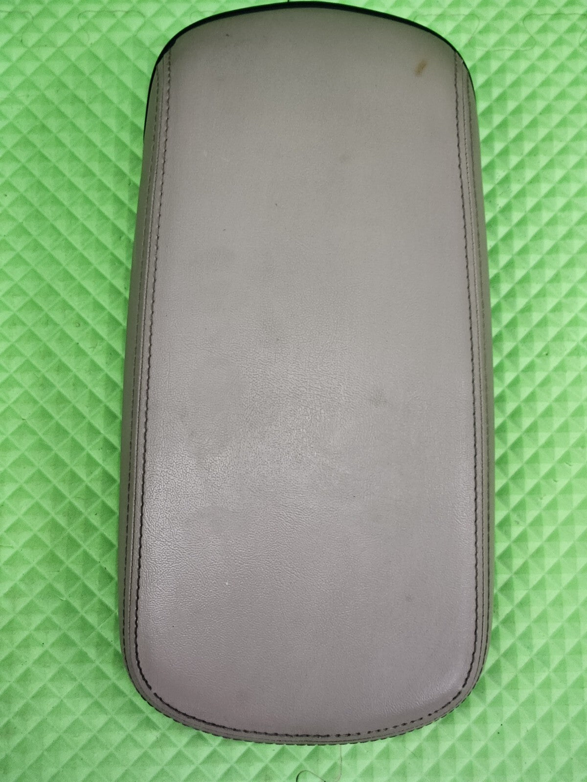 🔥2011-2014 CHRYSLER 200 DODGE AVENGER CENTER CONSOLE LID ARM REST TAN