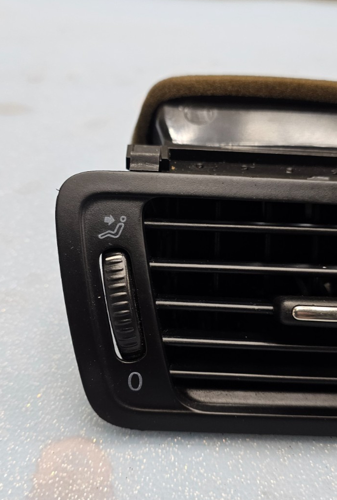 🔥08-12 VW CC Passat Dash Right Passenger Air A/C AC Vent Heater Panel Black
