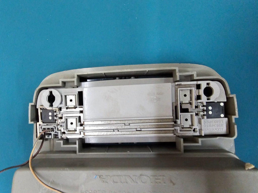 05-10 Honda Odyssey 03-07 Accord Acura TSX Overhead Console Dome Map Light GRAY